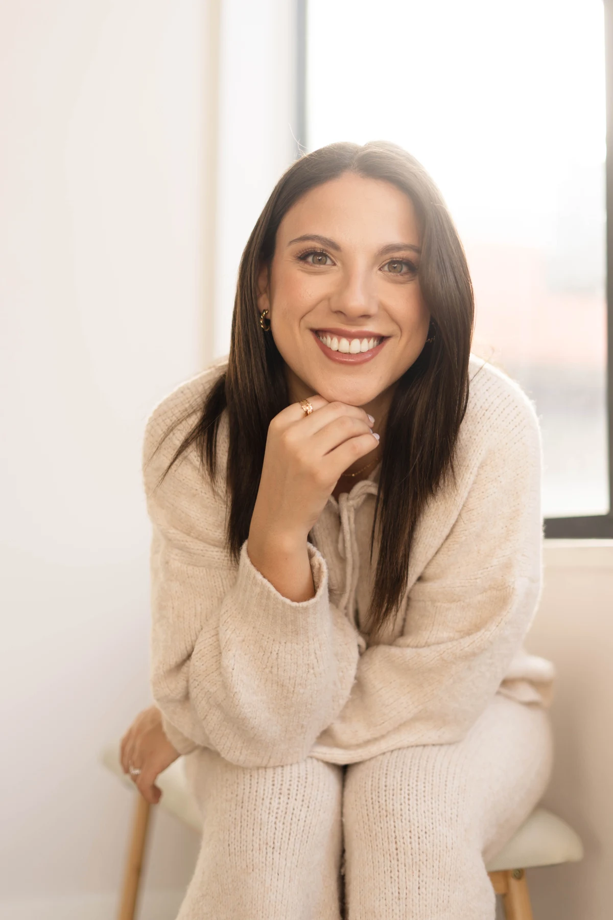 Retrato de Carla Moreira, com destaque para o rosto